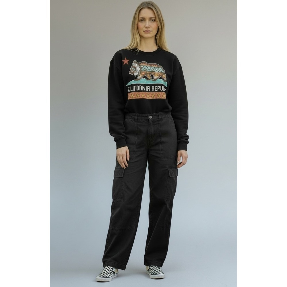 Riot Society California Republic Bear Graphic Sweatshirt Black Small Crewneck